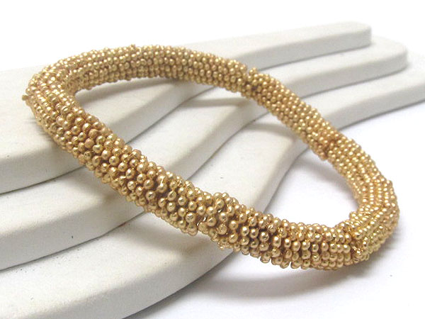 Multi small fashion balls on stretch bracelet