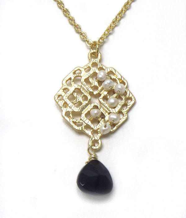 Genuine semi precious stone metal square with pearls - jet 