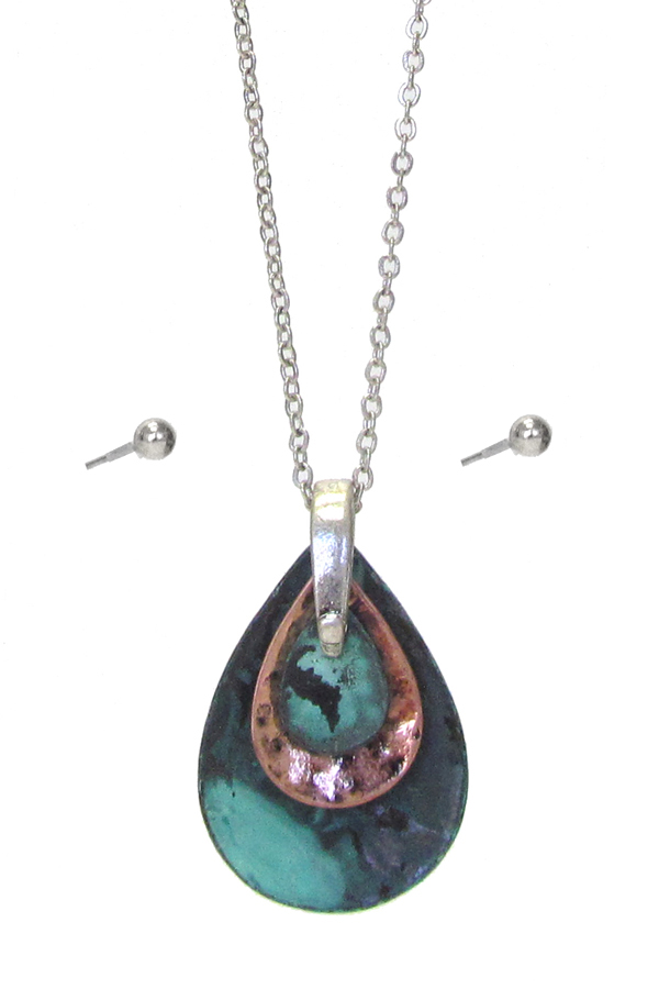 Multi teardrop pendant necklace set