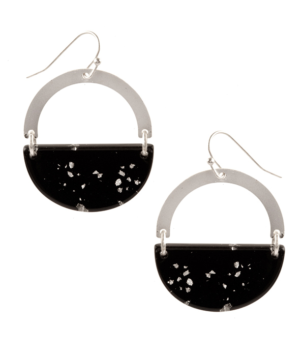 METAL AND ACETATE HALF DISC LINK EARRING