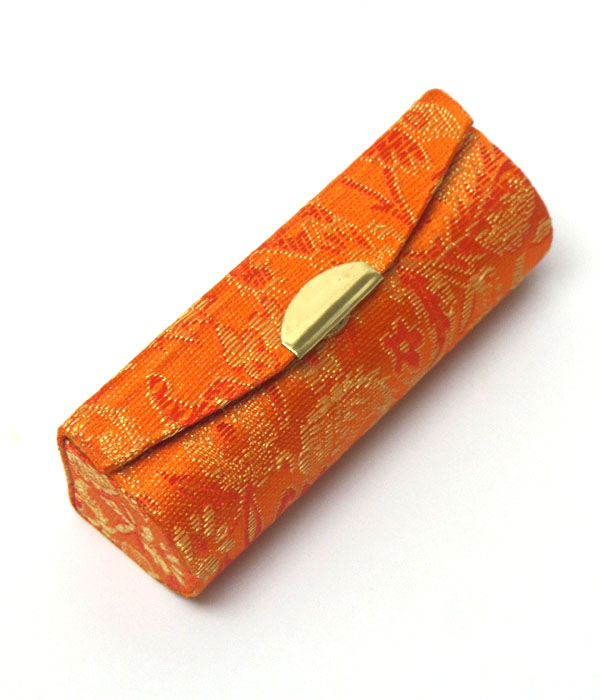 Designed lipstick holder with mirror 