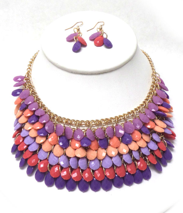 MULTI FACET ACRYLIC TEARDROPS STATEMENT NECKLACE SET