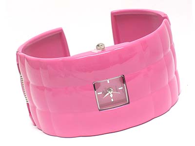 Plain simple small square face bangle watch