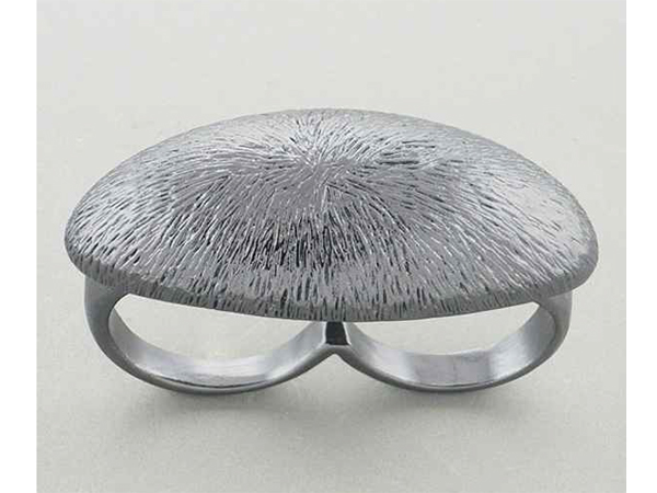 Metal oval glam punk dual finger ring