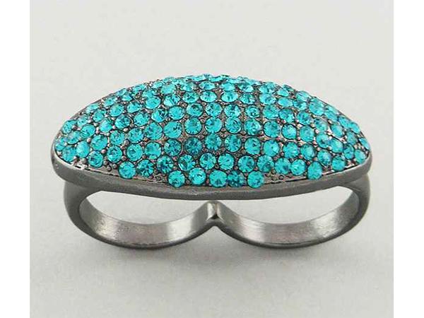Crystal puffy oval dual finger ring