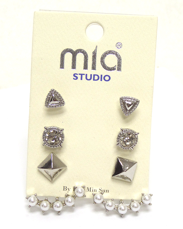 Set of three metal with crystals earrings