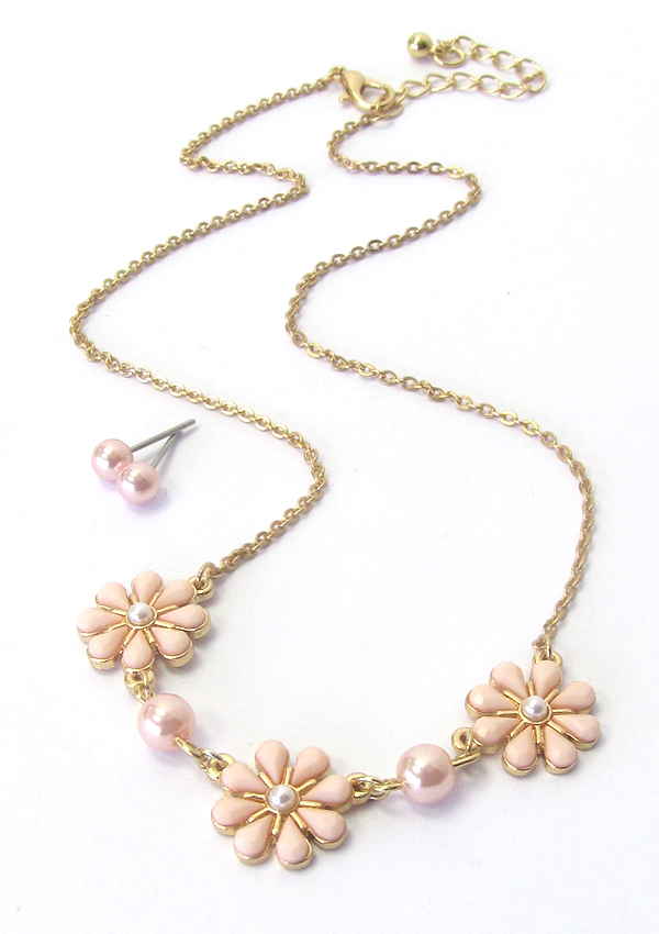 Pearl and flower mix link necklace set