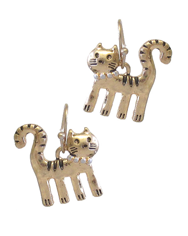 Pet lovers theme earring - cat