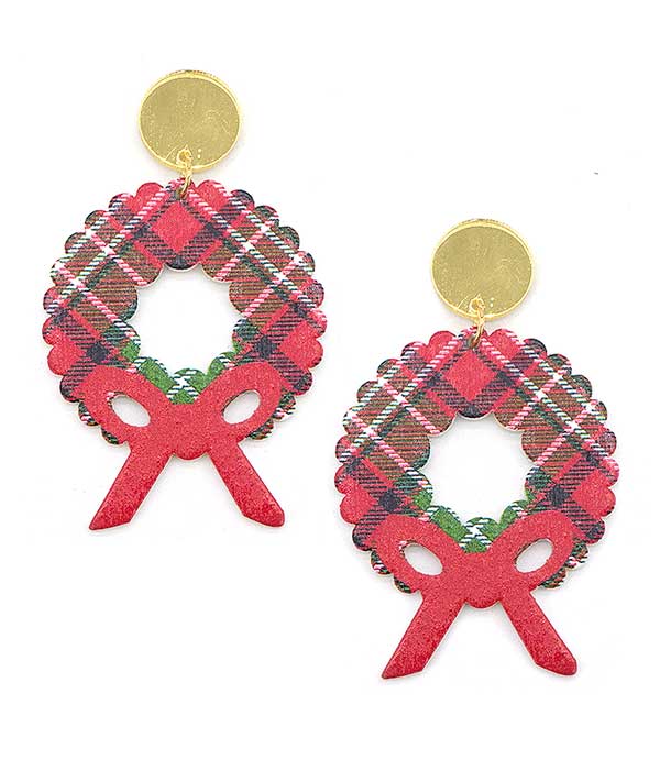 Christmas theme wreath wood earring - plaid pattern