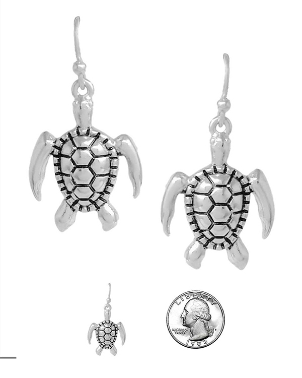 Sealife theme earring - turtle