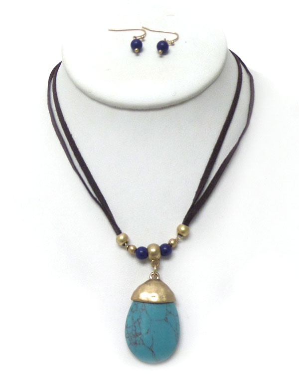 Teardrop turquoise stone and suede necklace set
