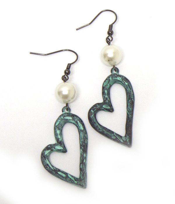 Heart rustic pearl fishhook earrings