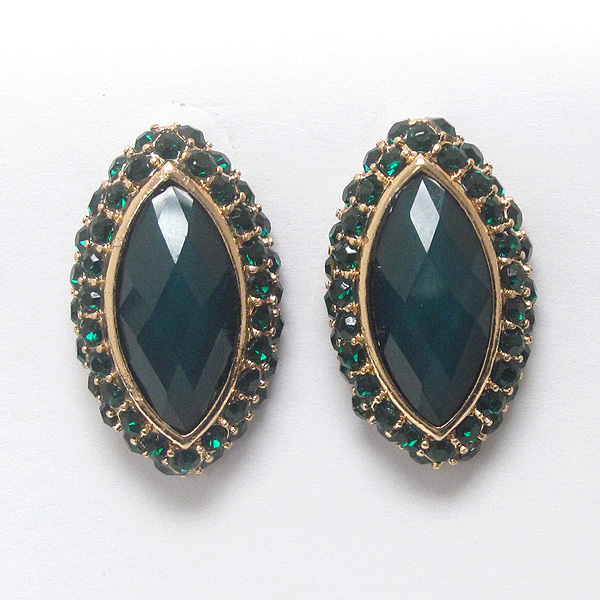 Crystal and facet oval stone button earring -pierce