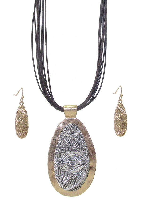 FLOWER TEXTURED METAL TEARDROP AND MULTI CORD NECKLACE SET