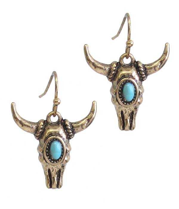 TURQUOISE CENTER LONG HORN EARRING