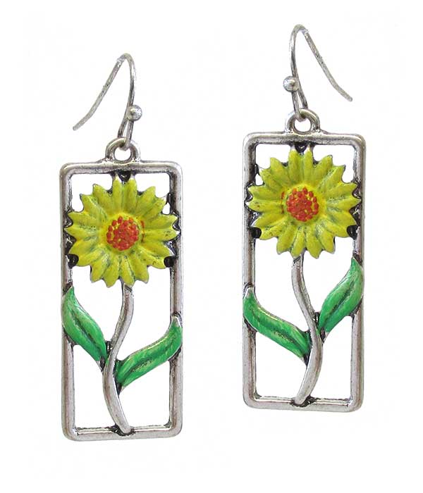 PAINT FLOWER FRAME EARRING