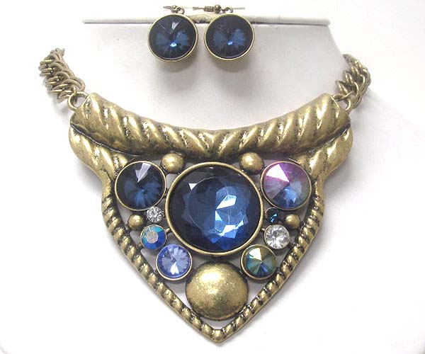 Multi size crystal burnish textured metal triangle link chain necklace earring set