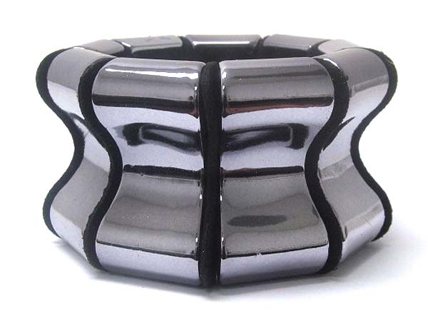 Curved shape light weight acrylic bar link stretch bracelet