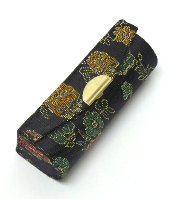 Designed lipstick holder with mirror 