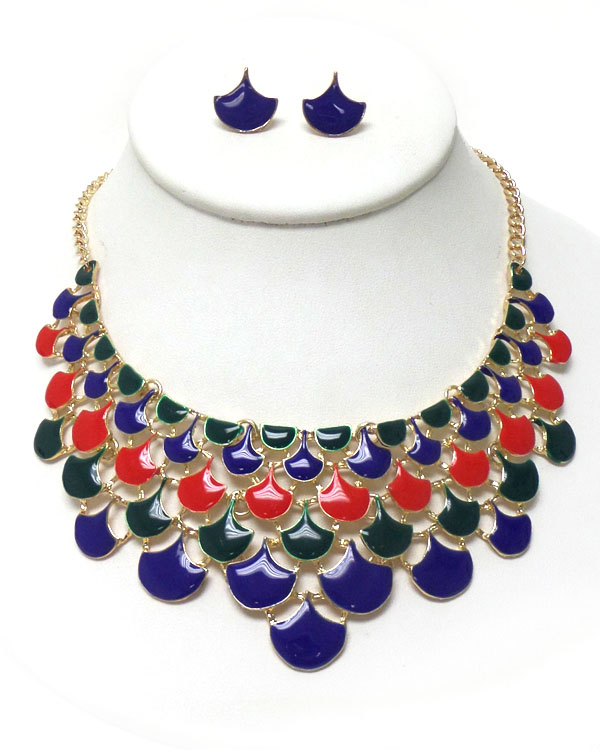 Multi epoxy leaf bib necklace set