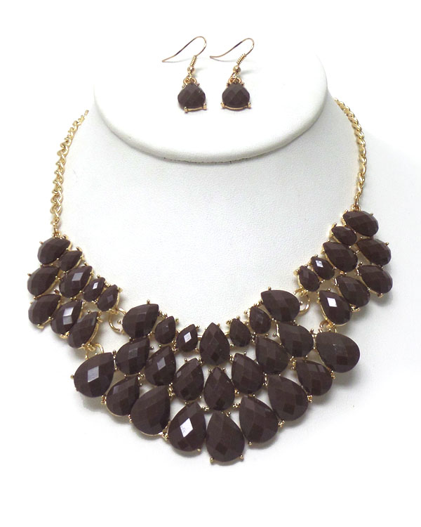 Multi teardrop bib necklace set