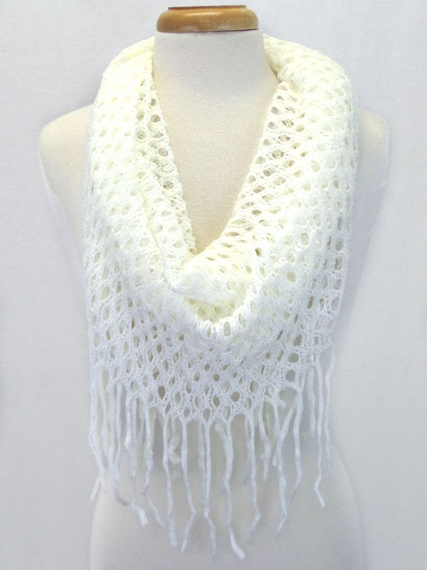 Knit and fringe infinity muffler