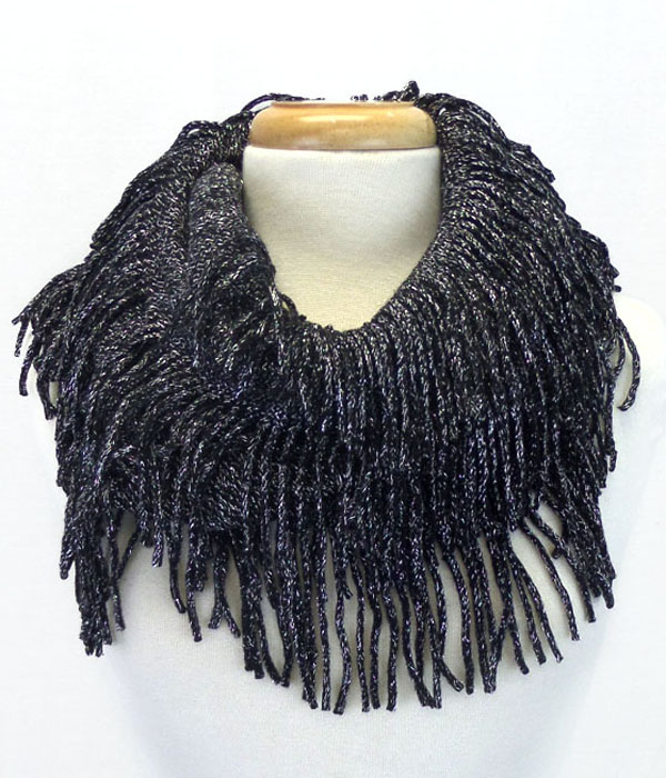 Knit and fringe infinity muffler