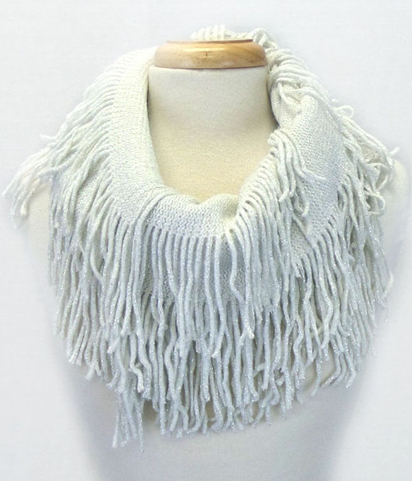 Knit and fringe infinity muffler