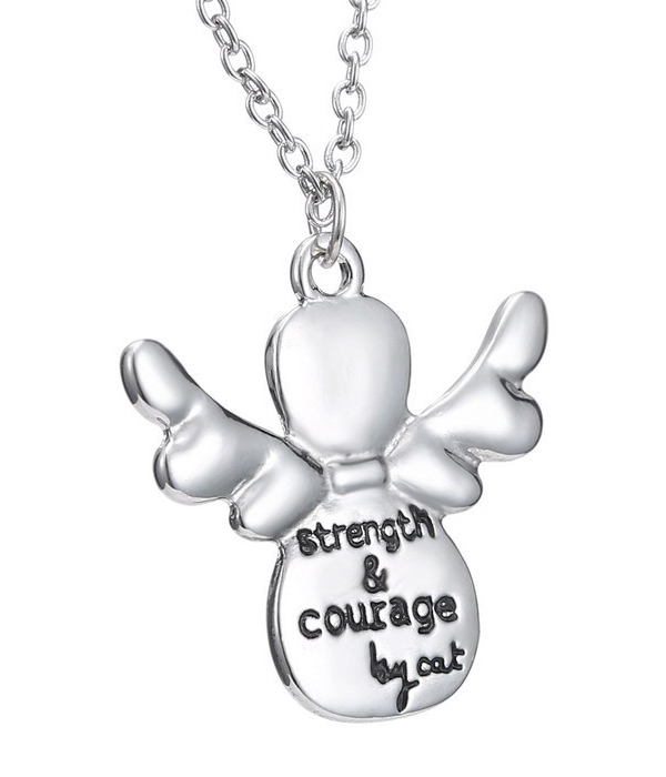Metal angel necklace 