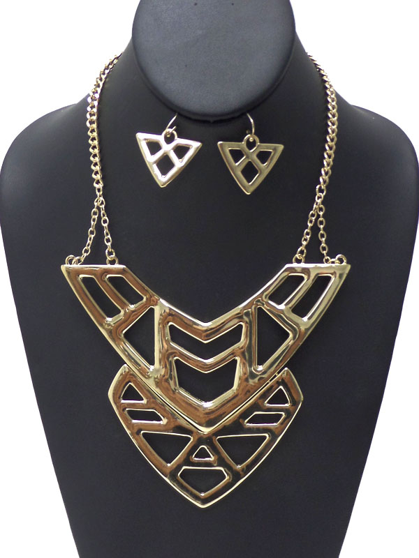 Geometric cut out tribal style necklace set  