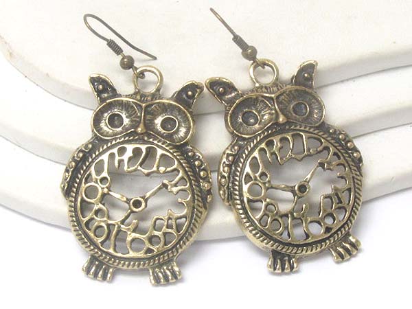 Clock body owl metal earring