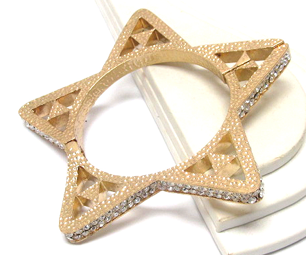 CRYSTAL SIDE STAR SHAPE THINE METAL HINGE BANGLE