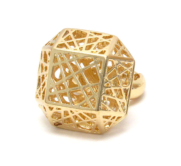 Architectural design metal stretch ring