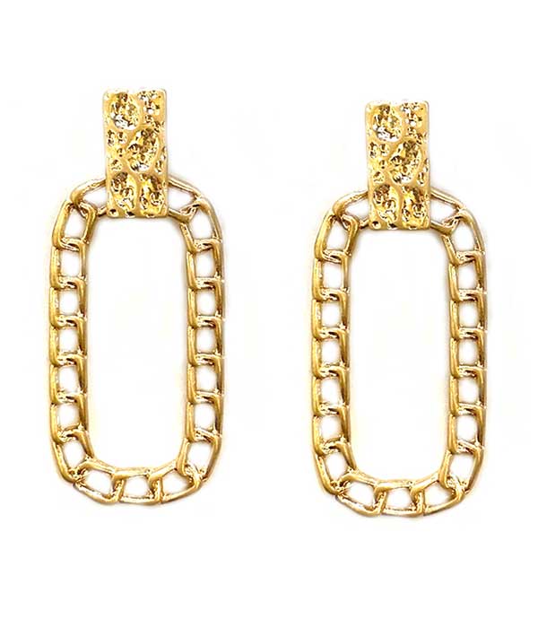 Metal chain hoop earring