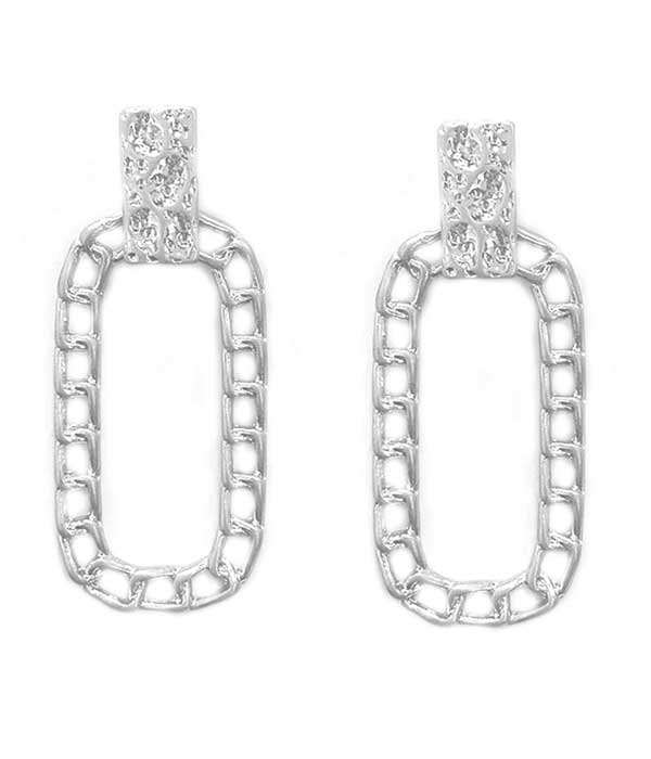 Metal chain hoop earring