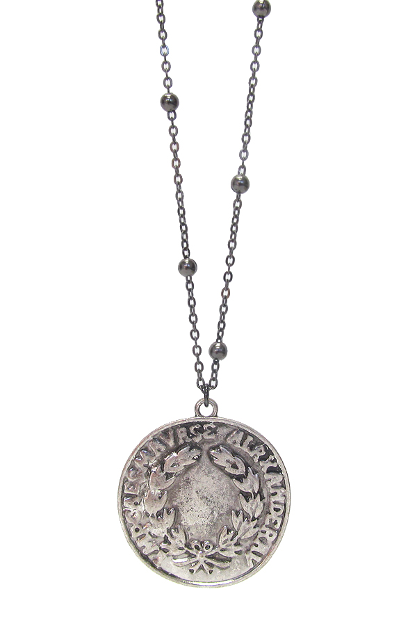 COIN PENDANT NECKLACE