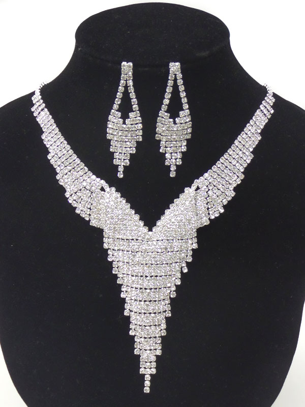 Multi rhinestone y shape necklace set