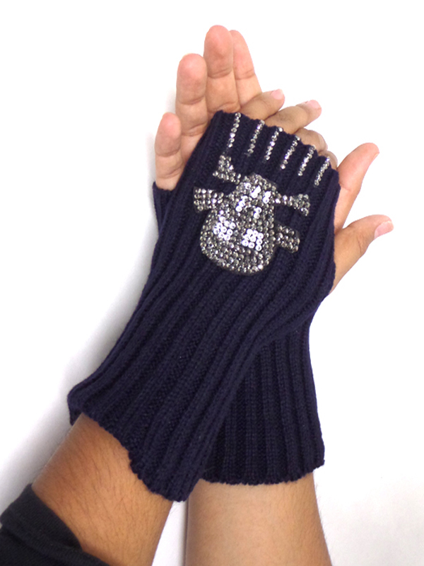 Crystal skull knit open fingertip glove