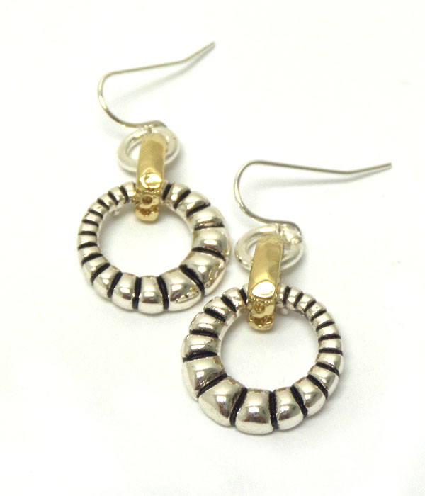 Metal textured hook earrings