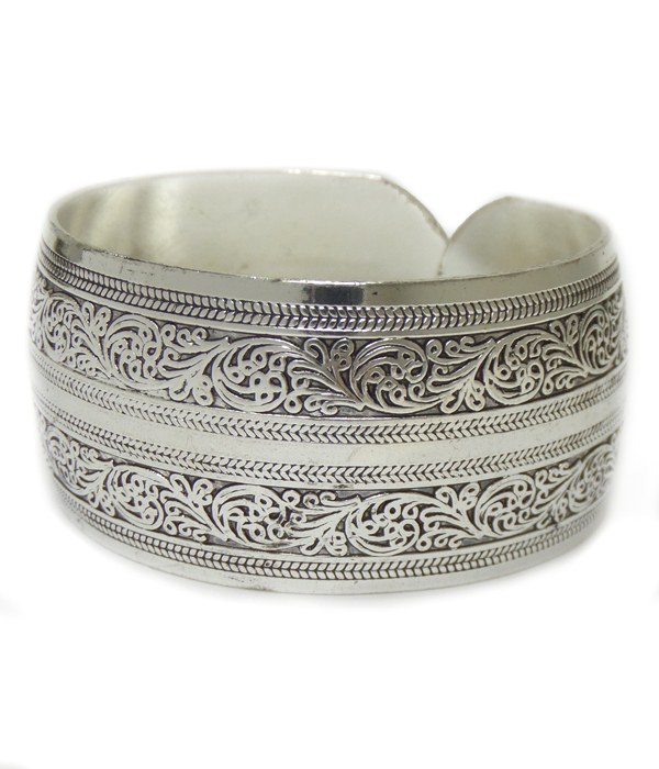 Vintage tibetan silver gypsy flower metal cuff bracelet