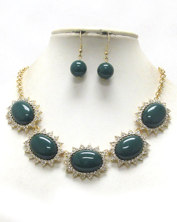 Puffy acrylic oval and crystal deco flower link necklace earring set