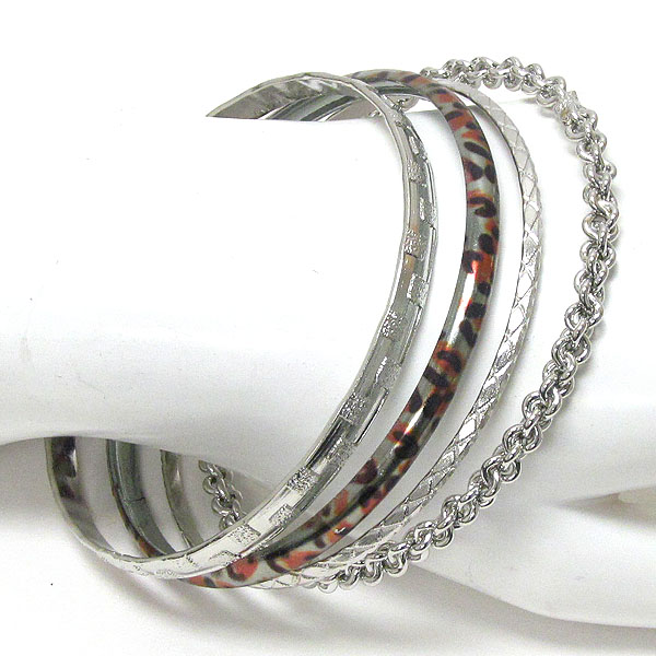 Animal print and chain multi bangle set of 4
