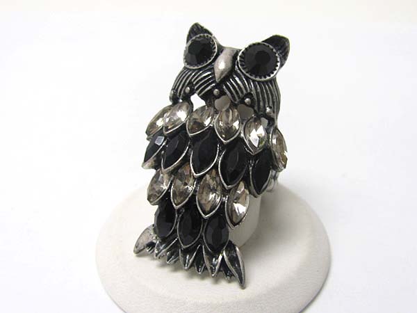 Crystal and glass feather owl stretch ring