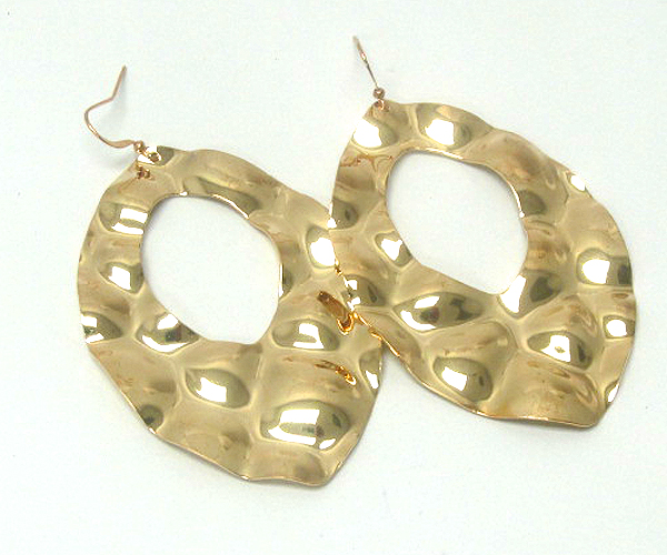 Liquid metal oval shape earring