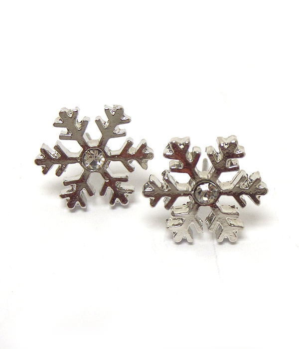 Crystal center snowflake stud earring