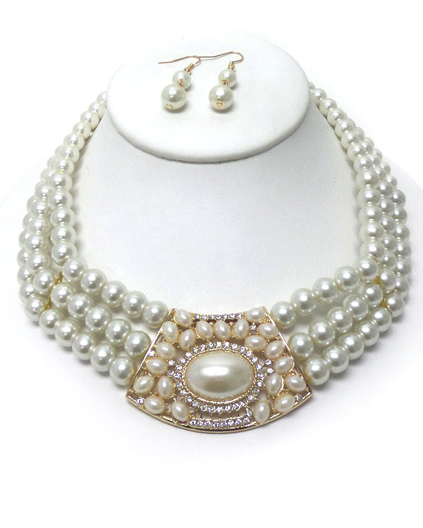 Three layers of pearls with casting point necklace set