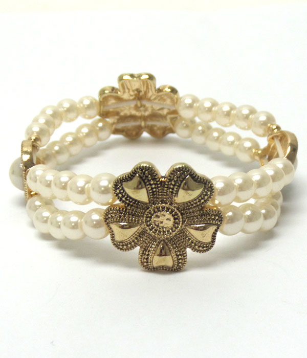 Metal filigree flower and double stretch pearl bracelet