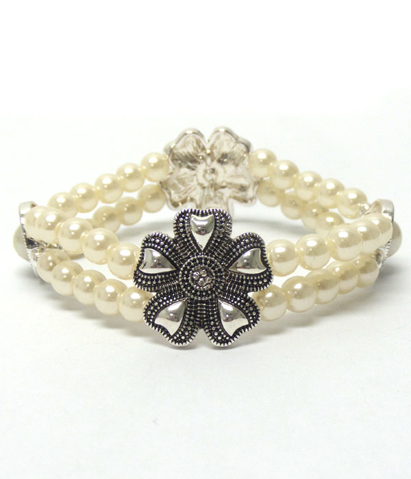 Metal filigree flower and double stretch pearl bracelet