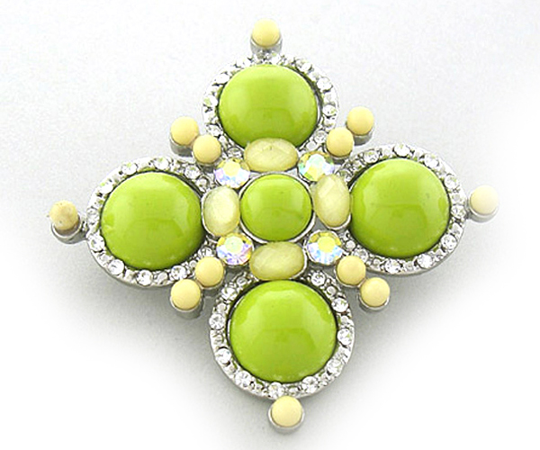 Crystal and acryl stone flower brooch