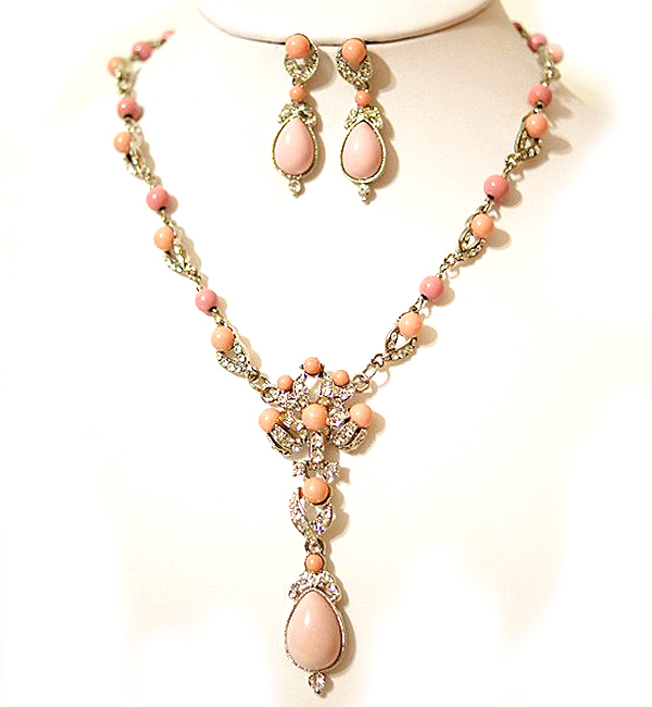 Crystal and seed beads y drop necklace earring set